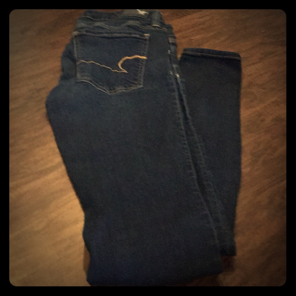 American Eagle outfitters dark washed jeans